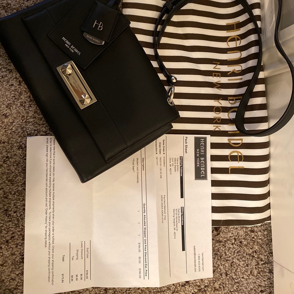 Authentic Henri Bendel crossbody